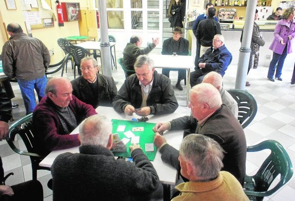 Uno de cada cuatro habitantes de la Comunitat supera ya los 60 años de edad