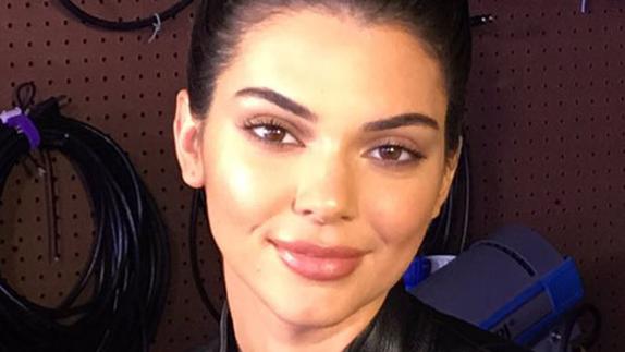 Kendall Jenner tiene una doble rusa que enloquece a la red