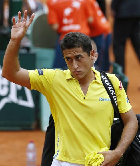 Almagro vence a Lorenzi y espera rival para los octavos del abierto de Doha