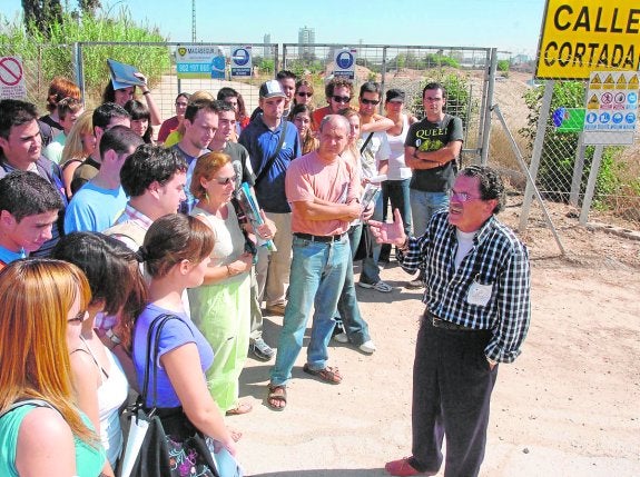 El yacimiento de Joven Futura cumple una década sin que los restos puedan visitarse