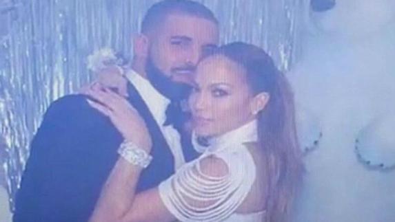 Drake regalo un collar de 100.000 dólares a Jennifer Lopez