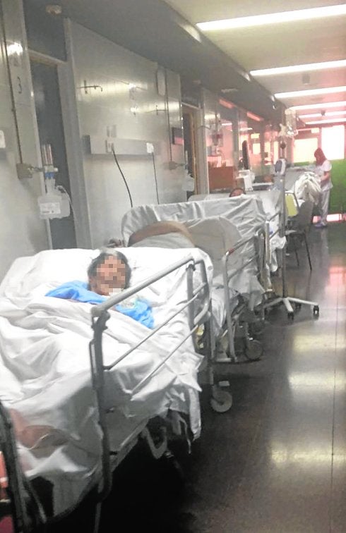 El colapso en La Arrixaca y el Morales Meseguer obliga a suspender cirugías