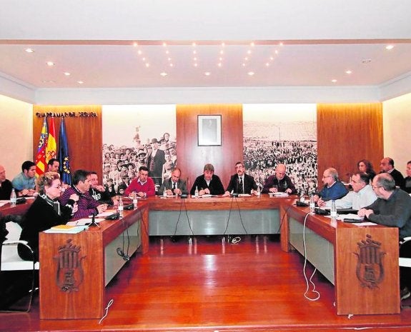 El Consell urge a los alcaldes a evaluar las pérdidas sufridas por la gota fría