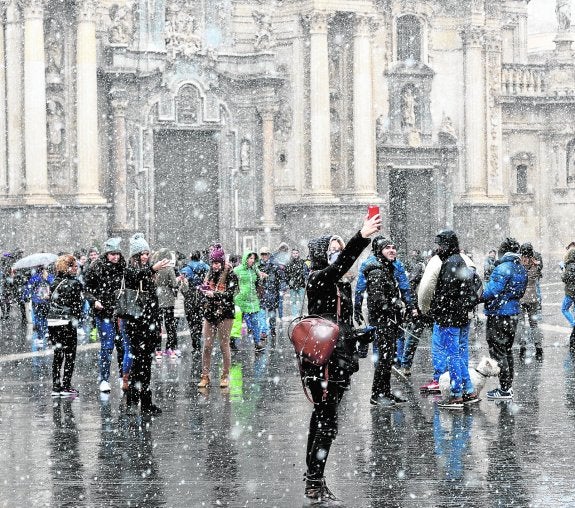«Nene, ¿esto es nieve de verdad?»