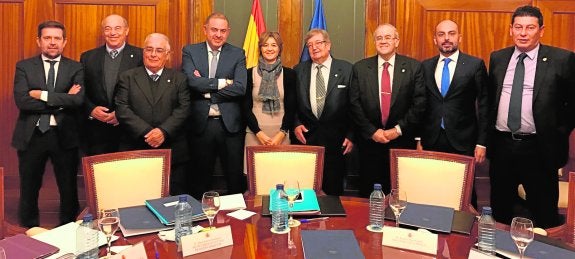 Tejerina pretende contentar a todas las regiones y no se moja con nuevos trasvases