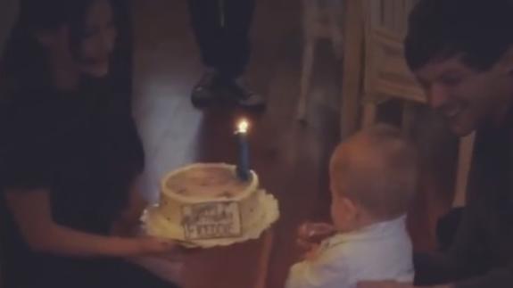 Louis Tomlinson y Briana Jungwirth, celebran juntos el cumpleaños de Freddie