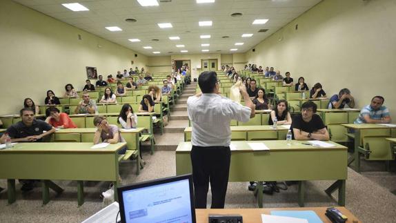 Educación convocará 448 plazas de maestro de todas las especialidades