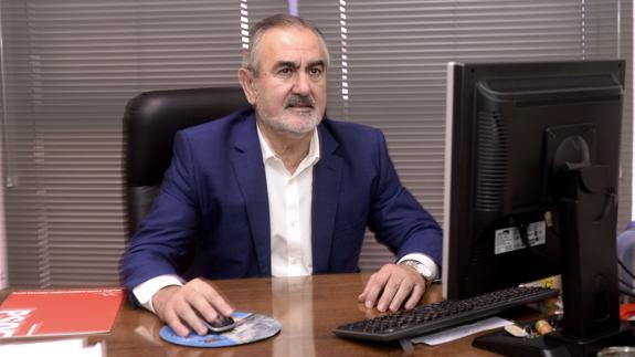 Tovar: «Estaría imputado mucho antes si no estuviera aforado»