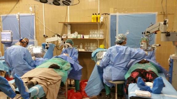 Azul en Acción realiza 300 operaciones de cataratas en Senegal