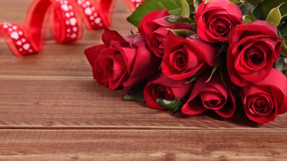 Advierten de una subida de en torno al 12% en el precio de las rosas por San Valentín
