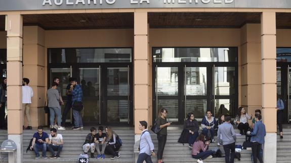 Murcia, entre las comunidades donde es más barato estudiar una carrera