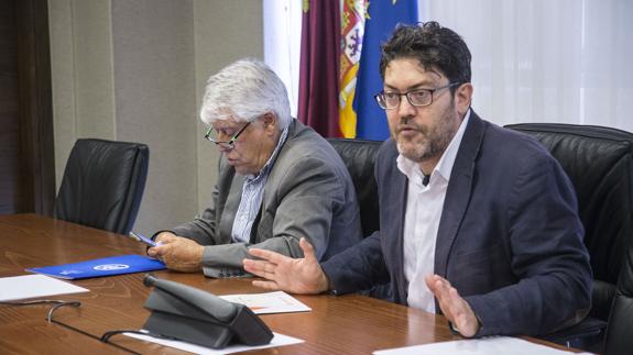 La comisión de la desaladora concluye que hubo una «trama» para burlar la ley de Aguas