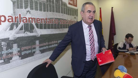 El PSOE ofrecerá a C's un gobierno de coalición en su reunión de mañana