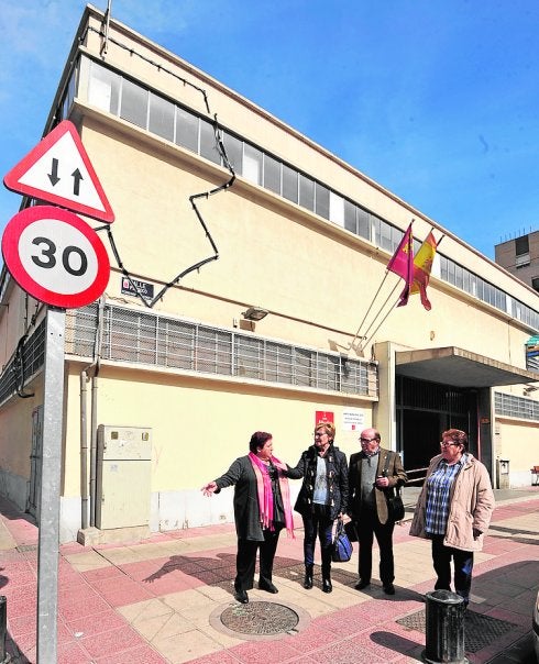 El mercado de Vistabella renovará fachada, cubierta, climatización y aceras