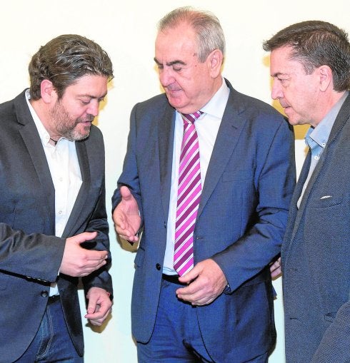 Rivera veta a Tovar como presidente y aboca a la oposición a un callejón sin salida