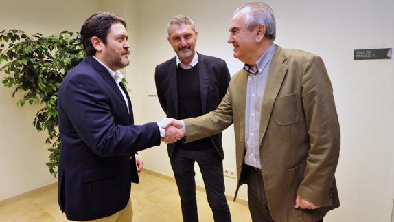 Tovar: «Aquí nadie ha hablado de tripartito; eso no está sobre la mesa»