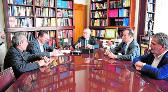 El Consistorio roza ya el 40% de la propiedad del castillo
