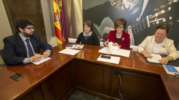 Así serán las sesiones de la moción de censura