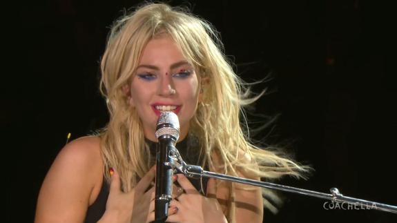 Lady Gaga estrena nuevo single en el Coachella
