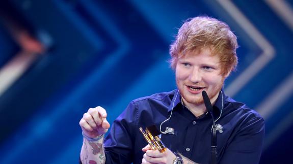 Ed Sheeran cumple el sueño de una fan que murió mientras le escuchaba en directo