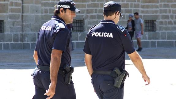 Arranca de un mordisco un trozo de dedo a un policía en una prueba de alcoholemia