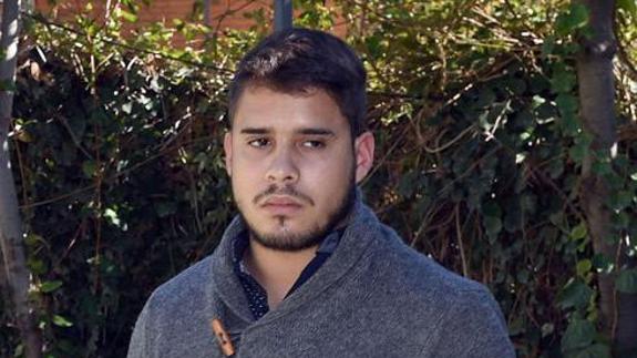 José Fernando vuelve a ser detenido por acercarse Michu y romper su castigo