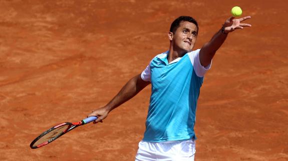 Nico Almagro pasa a segunda ronda en Estoril