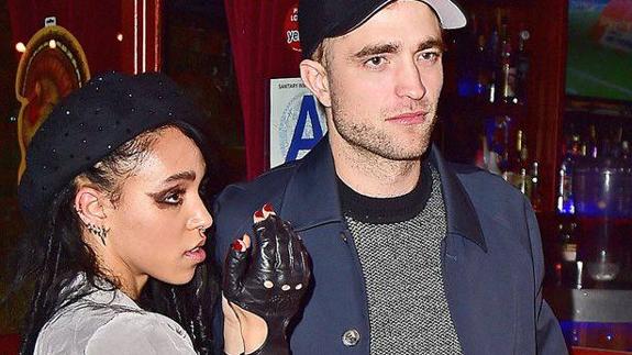 Robert Pattinson y FKA Twigs, ¿bebé a la vista?