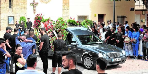 Despedida en Puente Tocinos al joven fallecido en Guinea